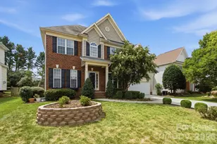 16903 Hampton Trace Rd, Charlotte, NC 28078 - Photo 1