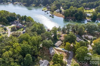 131 Baywatch Drive, Mooresville, NC 28117 - Photo 3