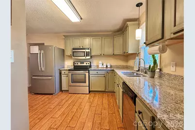 715 Grandview Road, Clover, SC 29710 - Photo 7