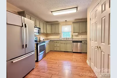 715 Grandview Road, Clover, SC 29710 - Photo 9