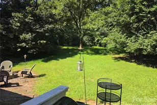 2925 4th St Dr NE, Hickory, NC 28601 - Photo 15