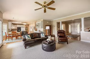 111 Leesburg Ln, Troutman, NC 28166 - Photo 11