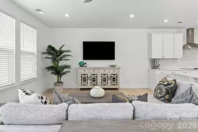 6007 Mariemont Circle, Charlotte, NC 28226 - Photo 11