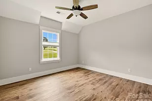 138 Waterbury Dr, Mooresville, NC 28117 - Photo 33