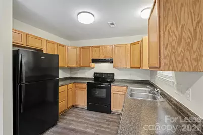 3107 Scotch Moss Court, Charlotte, NC 28269 - Photo 7