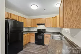 3107 Scotch Moss Ct, Charlotte, NC 28269 - Photo 7