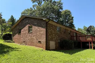 517 Goldwater St, Shelby, NC 28152 - Photo 3