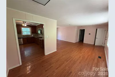 517 Goldwater Street, Shelby, NC 28152 - Photo 5