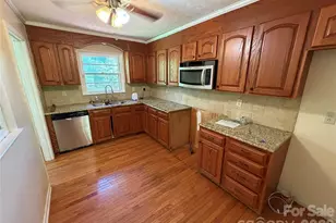 517 Goldwater St, Shelby, NC 28152 - Photo 9