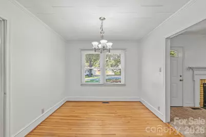 1127 Thompson Avenue, Charlotte, NC 28216 - Photo 7