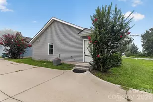 206 Dillon Dr, Clinton, SC 29325 - Photo 15