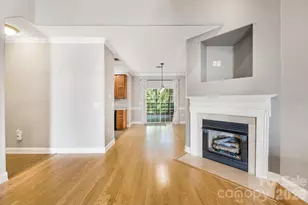 896 W Pointe Dr, Asheville, NC 28806 - Photo 5