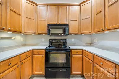 896 West Pointe Drive, Asheville, NC 28806 - Photo 11