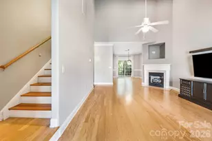 896 W Pointe Dr, Asheville, NC 28806 - Photo 3