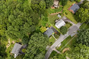 49 White Pine Dr, Asheville, NC 28805 - Photo 43