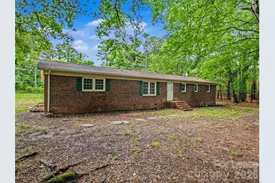 211 Lakeview Road, Cherryville, NC 28021 - Photo 3