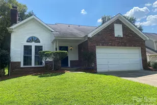 11101 Deerpath Ct, Charlotte, NC 28262 - Photo 23