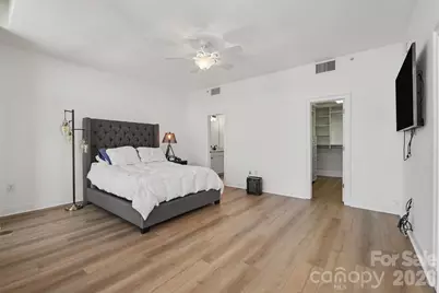 315 Arlington Avenue #2202, Charlotte, NC 28203 - Photo 17