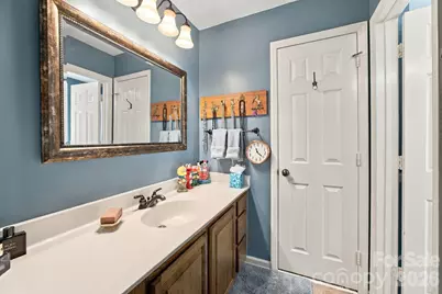 6134 Hickory Forest Drive, Charlotte, NC 28277 - Photo 23