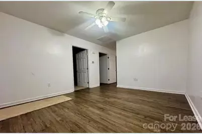 117 24th Street NW, Hickory, NC 28601 - Photo 3