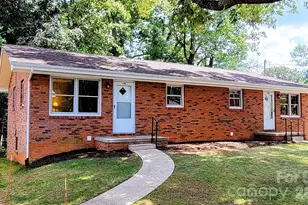 14 Oteen Church Rd, Asheville, NC 28805 - Photo 1