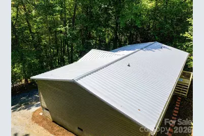 190 Pinewood Knoll Drive, Hendersonville, NC 28739 - Photo 17