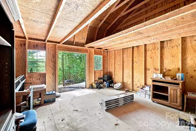 190 Pinewood Knoll Drive, Hendersonville, NC 28739 - Photo 21