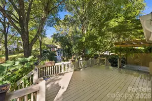 9014 Pickering Grove Ln, Charlotte, NC 28216 - Photo 5