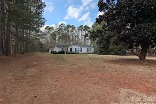 6846 Potter Rd, Matthews, NC 28104 - Photo 21