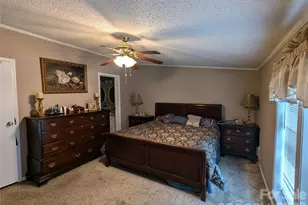 6846 Potter Rd, Matthews, NC 28104 - Photo 7