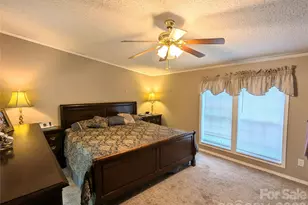 6846 Potter Rd, Matthews, NC 28104 - Photo 9