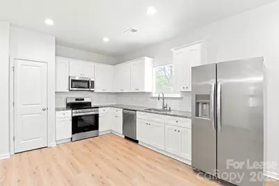 725 N McFarland Street, Gastonia, NC 28054 - Photo 3