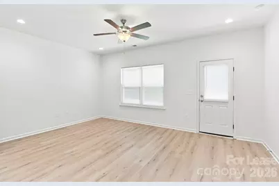 725 N McFarland Street, Gastonia, NC 28054 - Photo 7