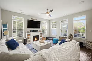 5705 Mossdale Ln, Charlotte, NC 28278 - Photo 11