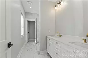 543 30th Ave NW, Hickory, NC 28601 - Photo 15