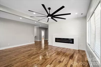 543 30th Avenue NW, Hickory, NC 28601 - Photo 11