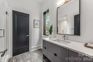 610 Queens Rd, Charlotte, NC 28207 - Photo 35