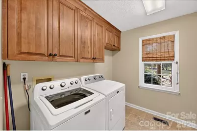 2036 Kilkenney Hill Road, Matthews, NC 28105 - Photo 17