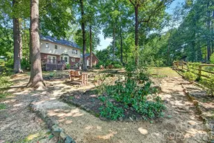 2036 Kilkenney Hill Rd, Matthews, NC 28105 - Photo 41