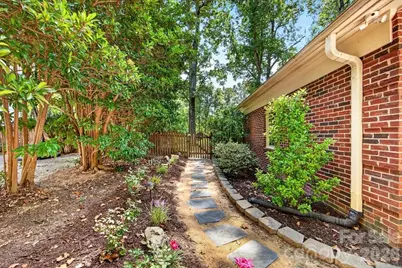 2036 Kilkenney Hill Road, Matthews, NC 28105 - Photo 31