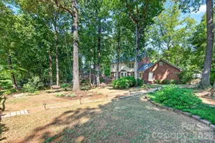 2036 Kilkenney Hill Rd, Matthews, NC 28105 - Photo 33