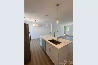 2100 Bombay Way, Charlotte, NC 28208 - Photo 5