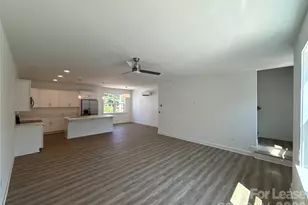 2100 Bombay Wy, Charlotte, NC 28208 - Photo 7