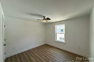 2100 Bombay Wy, Charlotte, NC 28208 - Photo 11