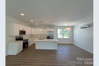 2100 Bombay Way, Charlotte, NC 28208 - Photo 3