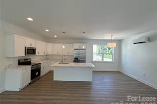 2100 Bombay Wy, Charlotte, NC 28208 - Photo 3