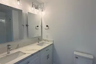 2106 Bombay Wy, Charlotte, NC 28208 - Photo 9