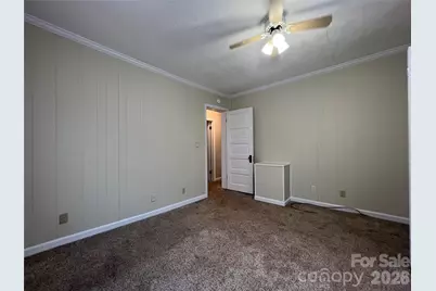 142 E Catawba Avenue, Mount Holly, NC 28120 - Photo 7
