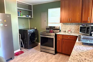 703 Stage St NW, Lenoir, NC 28645 - Photo 5