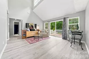 717 2nd St Pl SW, Conover, NC 28613 - Photo 5
